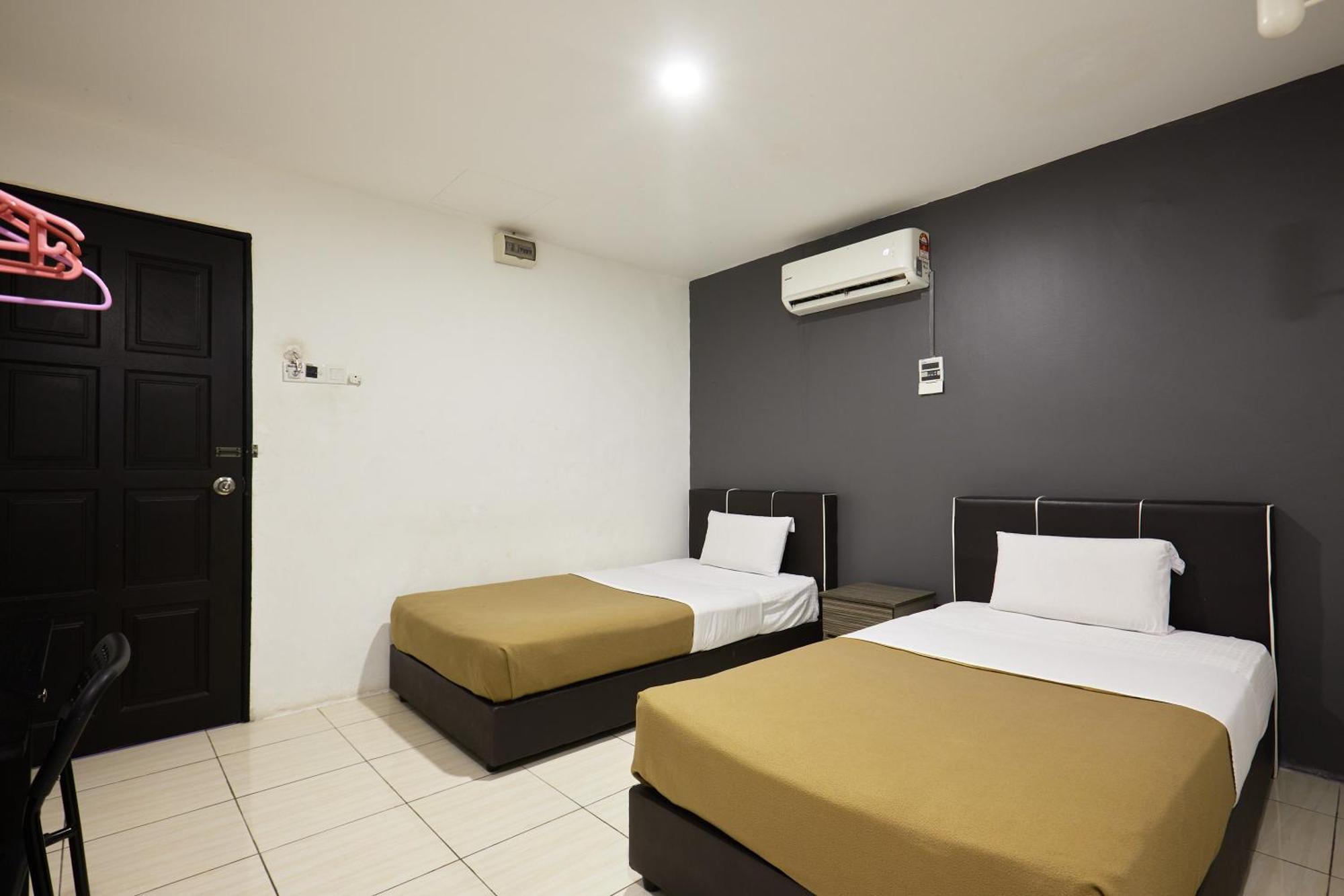 Uncle Guesthouse Kuala Terengganu Luaran gambar
