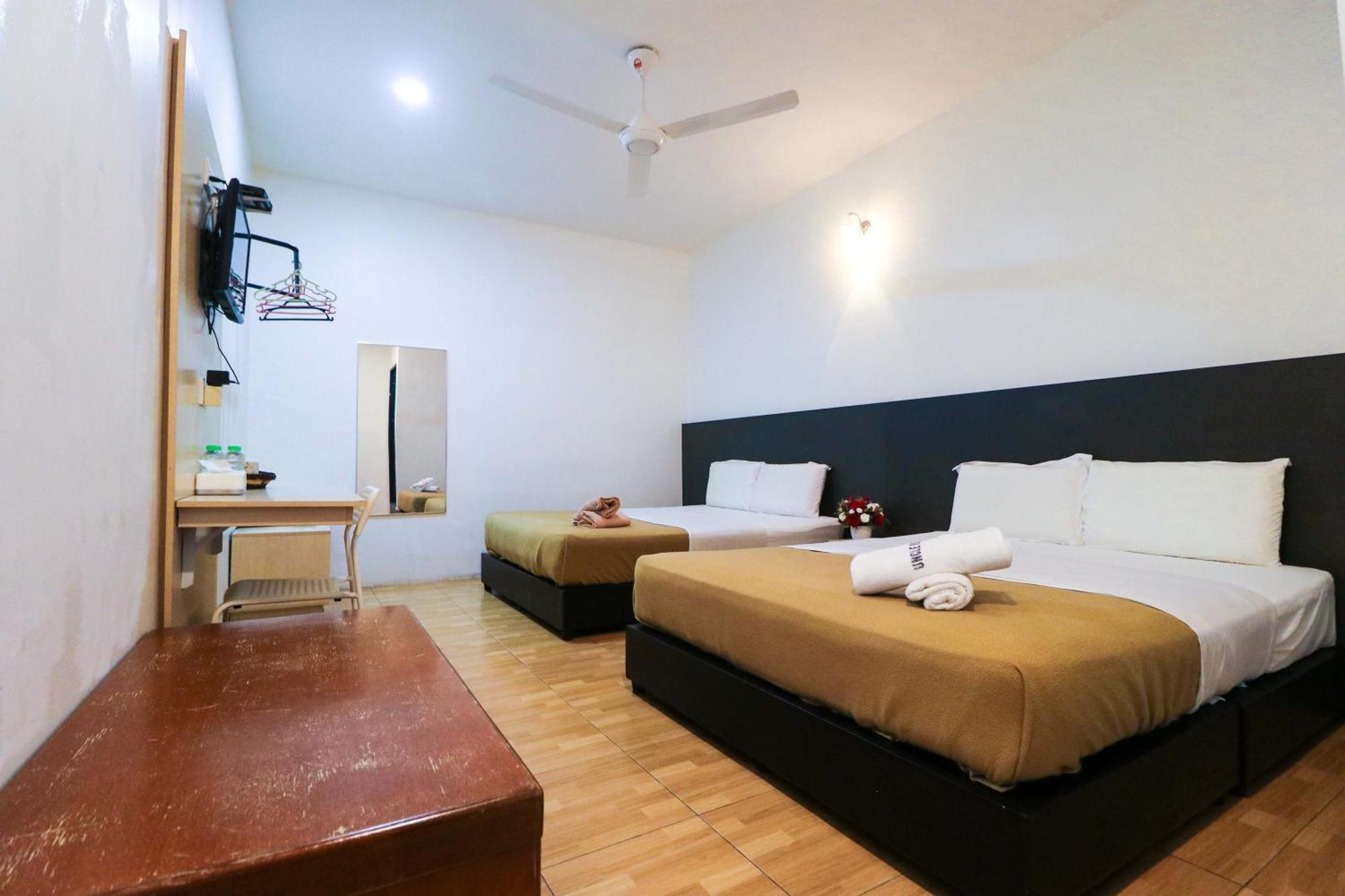 Uncle Guesthouse Kuala Terengganu Luaran gambar